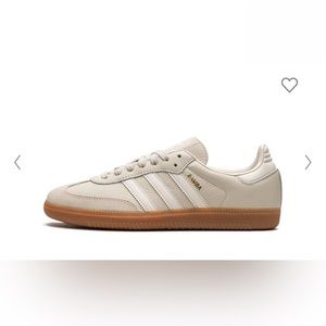 Women’s Adidas Sambas in colorway Beige/White/Gum.